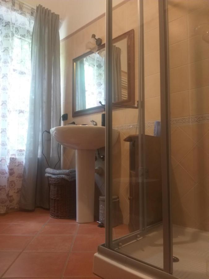 Mosci'S Bed & Beer Bed and Breakfast San Damiano dʼAsti Eksteriør billede